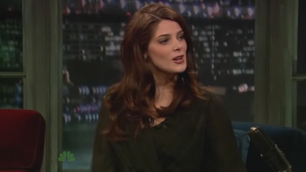 Ashley-Greene-dot-nl-2011LateNghtWithJimmyFallon0048.jpg