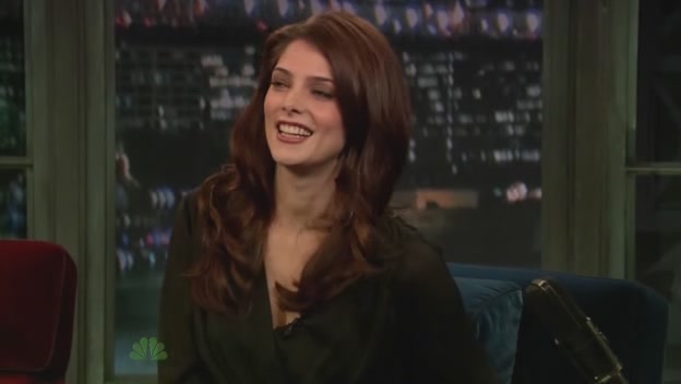 Ashley-Greene-dot-nl-2011LateNghtWithJimmyFallon0050.jpg