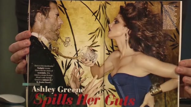 Ashley-Greene-dot-nl-2011LateNghtWithJimmyFallon0068.jpg