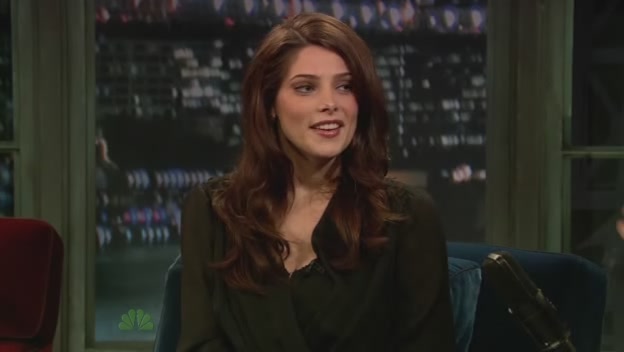 Ashley-Greene-dot-nl-2011LateNghtWithJimmyFallon0098.jpg