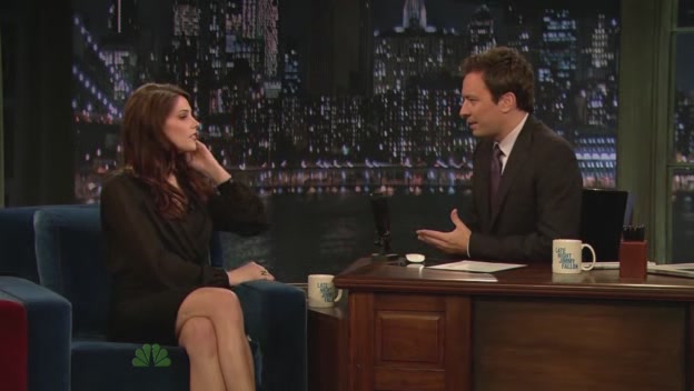 Ashley-Greene-dot-nl-2011LateNghtWithJimmyFallon0121.jpg