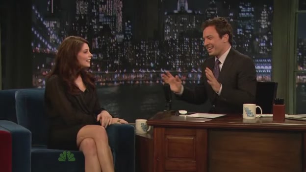 Ashley-Greene-dot-nl-2011LateNghtWithJimmyFallon0193.jpg