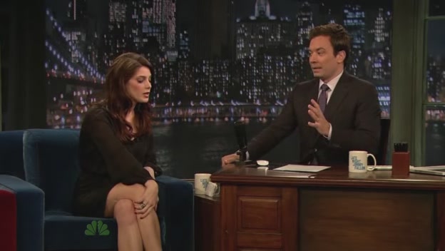 Ashley-Greene-dot-nl-2011LateNghtWithJimmyFallon0327.jpg