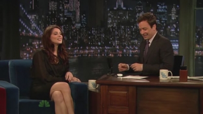 Ashley-Greene-dot-nl-2011LateNghtWithJimmyFallon0149.jpg