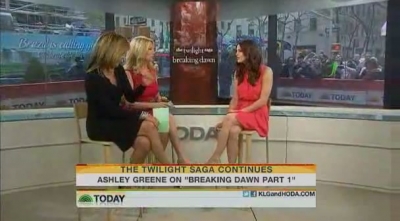 Ashley-Greene-dot-nl_17nov2011TheTodayShow0037.jpg