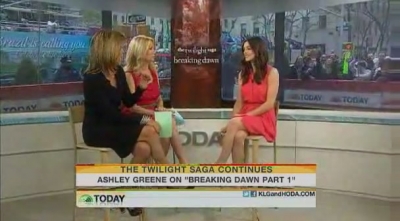 Ashley-Greene-dot-nl_17nov2011TheTodayShow0038.jpg