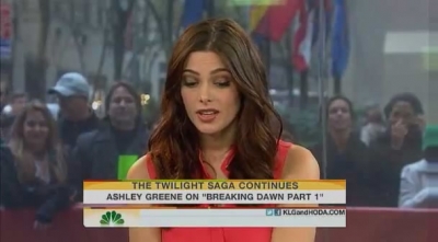 Ashley-Greene-dot-nl_17nov2011TheTodayShow0057.jpg