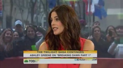 Ashley-Greene-dot-nl_17nov2011TheTodayShow0079.jpg