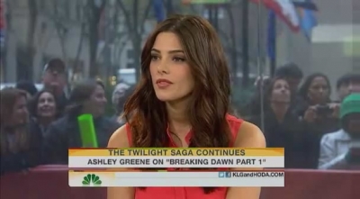 Ashley-Greene-dot-nl_17nov2011TheTodayShow0086.jpg