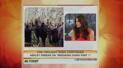 Ashley-Greene-dot-nl_17nov2011TheTodayShow0124.jpg