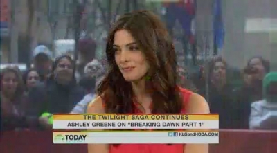 Ashley-Greene-dot-nl_17nov2011TheTodayShow0126.jpg