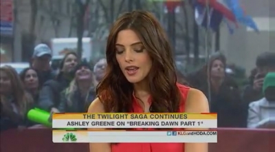 Ashley-Greene-dot-nl_17nov2011TheTodayShow0146.jpg