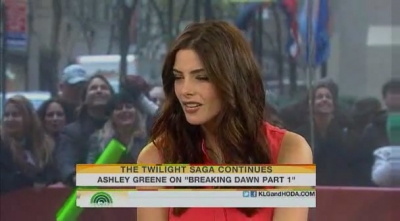 Ashley-Greene-dot-nl_17nov2011TheTodayShow0151.jpg