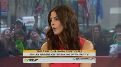 Ashley-Greene-dot-nl_17nov2011TheTodayShow0155.jpg