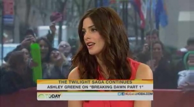 Ashley-Greene-dot-nl_17nov2011TheTodayShow0156.jpg