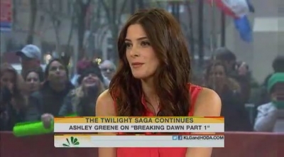 Ashley-Greene-dot-nl_17nov2011TheTodayShow0172.jpg