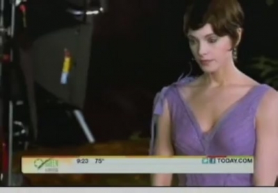 Ashley-Greene-dot-nl_16nov2011TheTodayShow0093.jpg