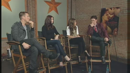 Ashley-Greene-dot-nl_2011YYNcom0336.jpg