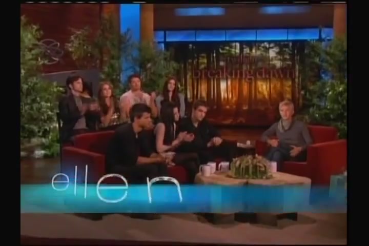 Ashley-Greene-dot-nl_2011EllenShow0290.jpg Ashley-Greene-dot-nl_2011EllenShow0290.jpg