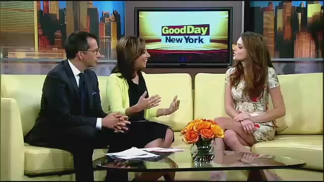 Ashley-Greene-dot-nl_GoodDayNY0017.jpg