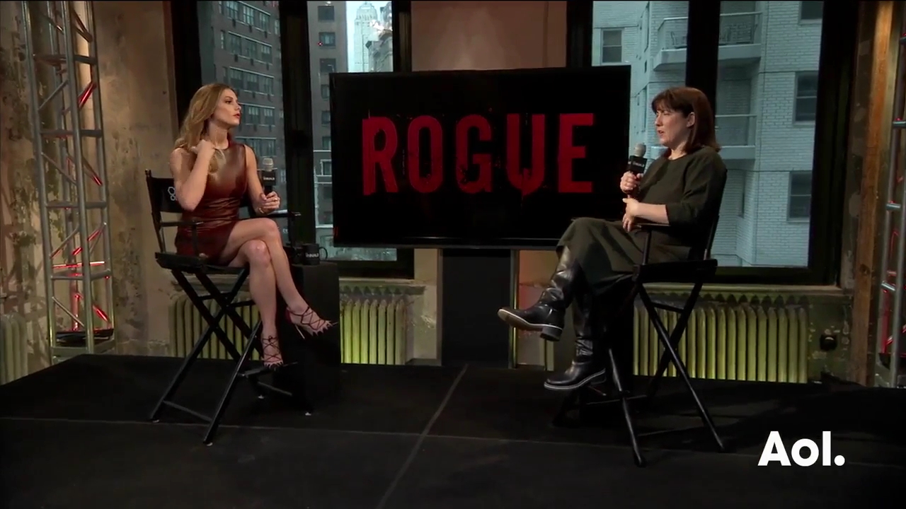 Ashley-Greene-dot_nl-6april2016AOLBuildSeries-Rouge0123.jpg