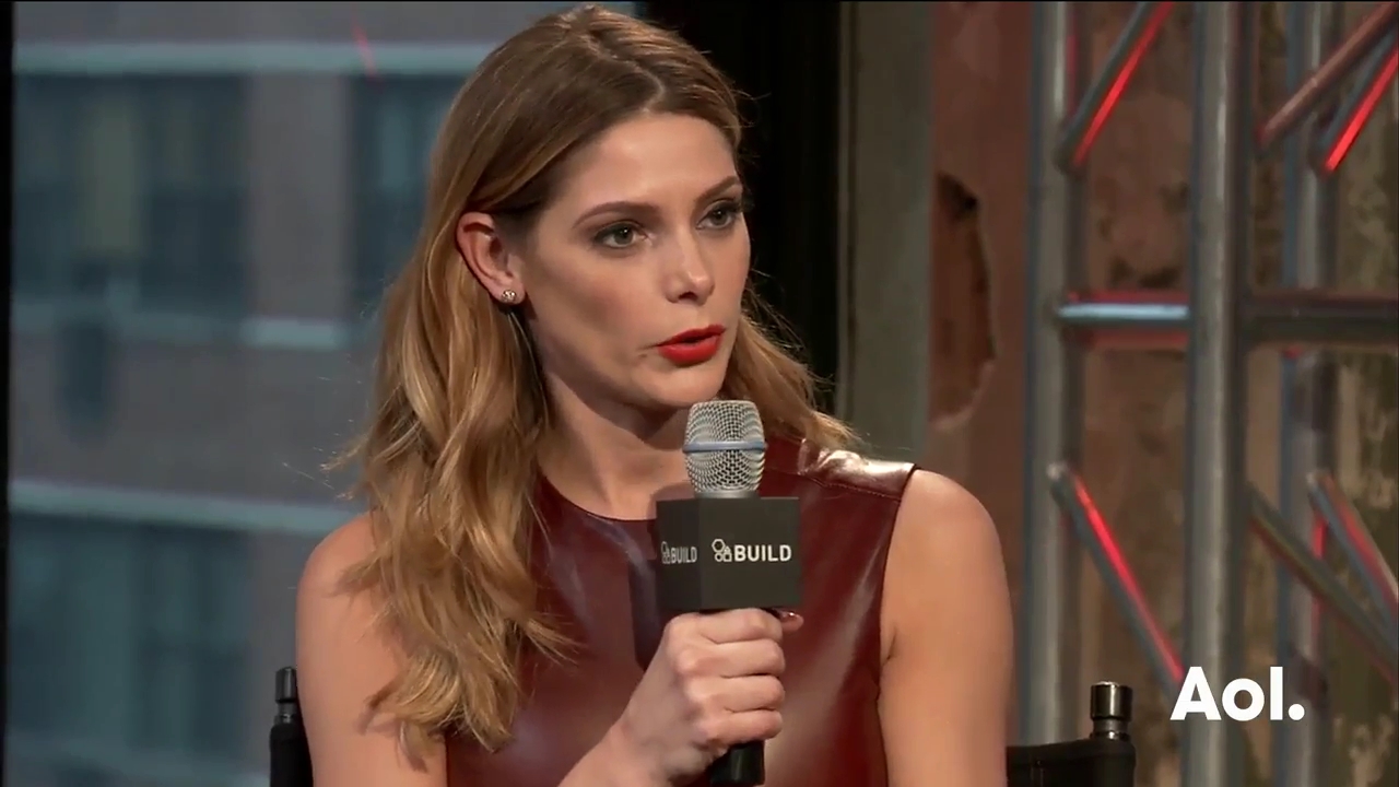 Ashley-Greene-dot_nl-6april2016AOLBuildSeries-Rouge0146.jpg