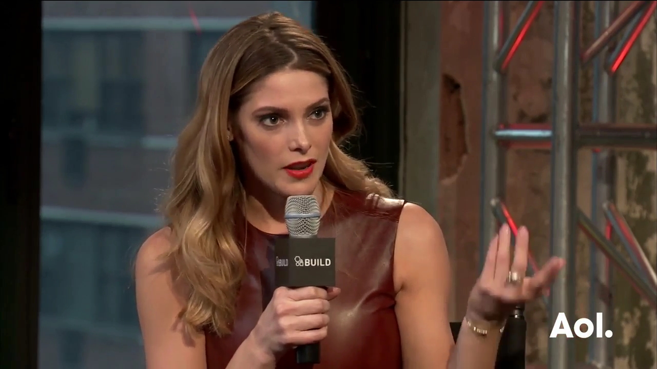 Ashley-Greene-dot_nl-6april2016AOLBuildSeries-Rouge0515.jpg