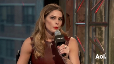 Ashley-Greene-dot_nl-6april2016AOLBuildSeries-Rouge1072.jpg