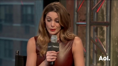 Ashley-Greene-dot_nl-6april2016AOLBuildSeries-Rouge1297.jpg