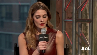 Ashley-Greene-dot_nl-6april2016AOLBuildSeries-Rouge1328.jpg