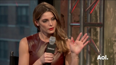 Ashley-Greene-dot_nl-6april2016AOLBuildSeries-Rouge1455.jpg