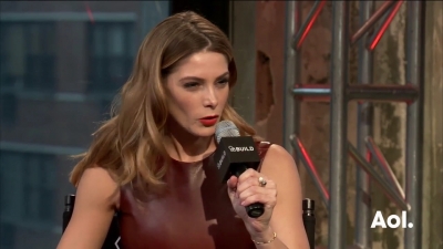 Ashley-Greene-dot_nl-6april2016AOLBuildSeries-Rouge1604.jpg