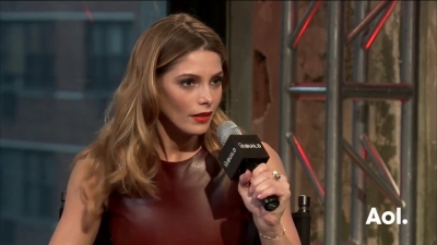 Ashley-Greene-dot_nl-6april2016AOLBuildSeries-Rouge1606.jpg