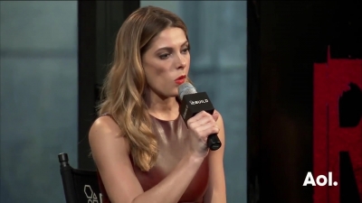 Ashley-Greene-dot_nl-6april2016AOLBuildSeries-Rouge1680.jpg