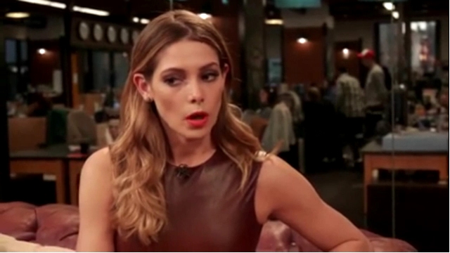 Ashley-Greene-dot_nl-6april2016HuffPostLive0493.jpg Ashley-Greene-dot_nl-6april2016HuffPostLive0493.jpg