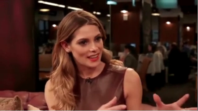 Ashley-Greene-dot_nl-6april2016HuffPostLive0761.jpg Ashley-Greene-dot_nl-6april2016HuffPostLive0761.jpg