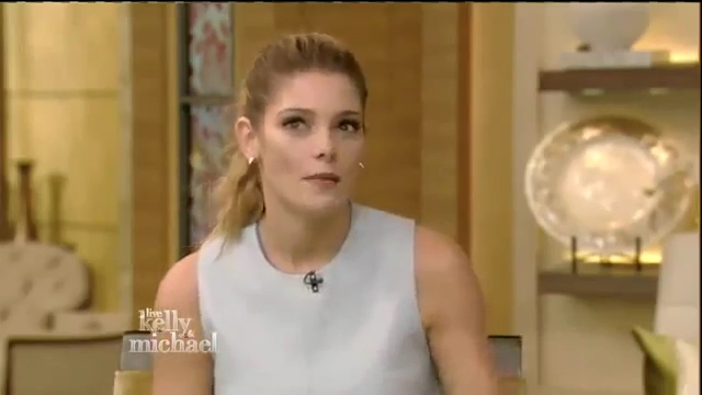 Ashley-Greene-dot_nl-7april2016LiveWithKellyAndMichael0110.jpg