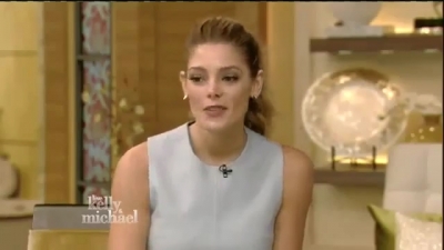 Ashley-Greene-dot_nl-7april2016LiveWithKellyAndMichael0243.jpg