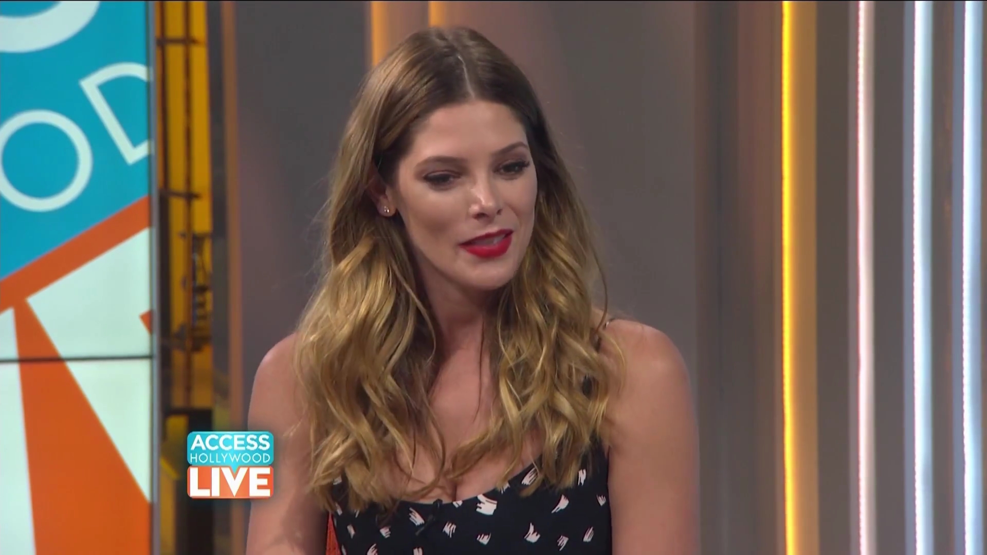 Ashkey-Greene-dot-nl_2017AccesHollywood0174.jpg Ashkey-Greene-dot-nl_2017AccesHollywood0174.jpg