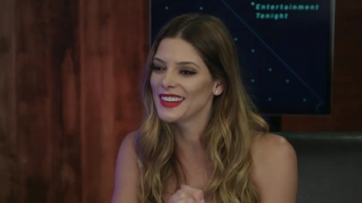 Ashley-Greene-dot-nl_2017EntertainmentTonightFacebookLiveInterview0228.jpg