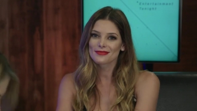 Ashley-Greene-dot-nl_2017EntertainmentTonightFacebookLiveInterview0459.jpg