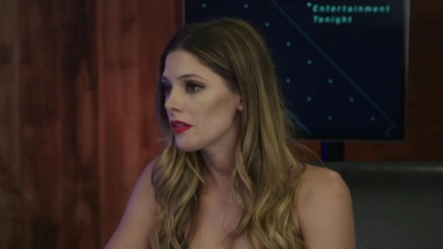 Ashley-Greene-dot-nl_2017EntertainmentTonightFacebookLiveInterview1099.jpg