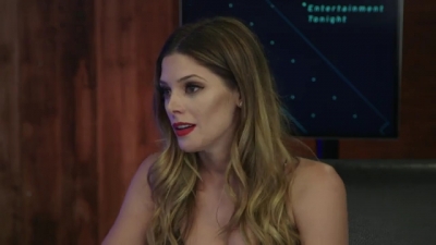 Ashley-Greene-dot-nl_2017EntertainmentTonightFacebookLiveInterview1102.jpg