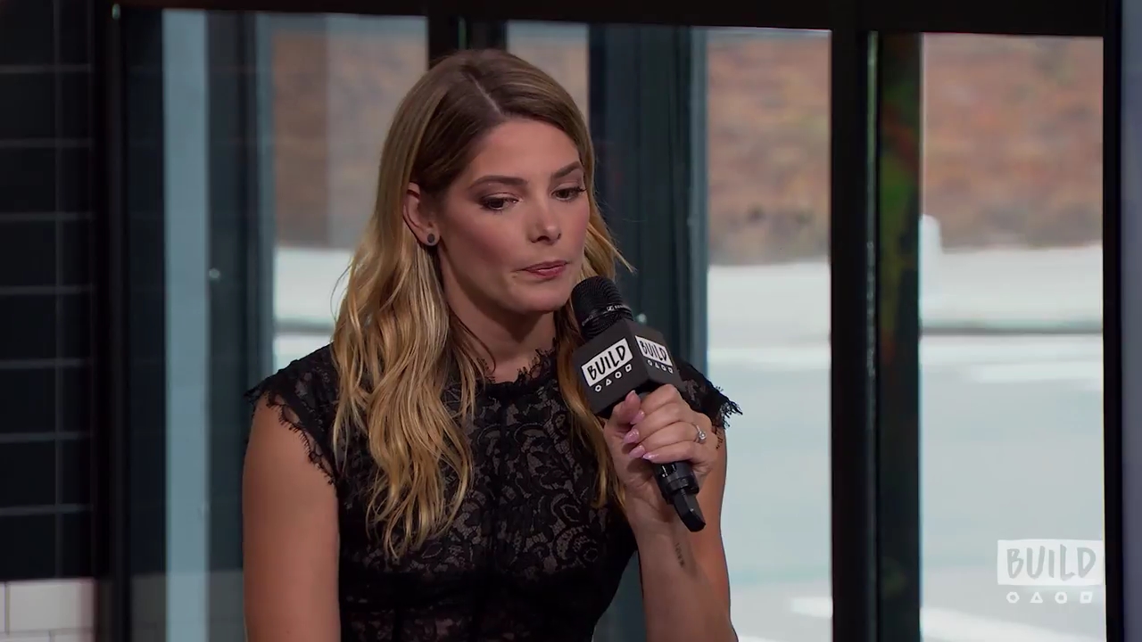 Ashley-Greene-dot-nl_2018AOLBuildSeries0378.jpg Ashley-Greene-dot-nl_2018AOLBuildSeries0378.jpg