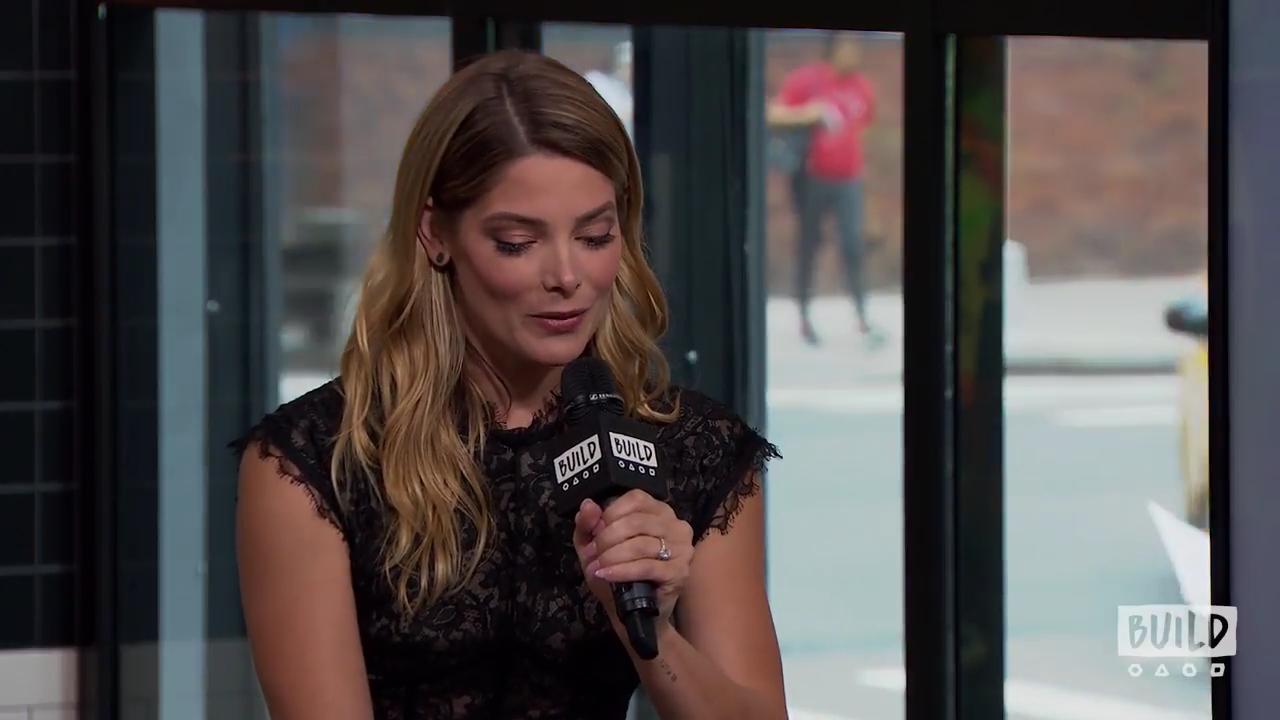 Ashley-Greene-dot-nl_2018AOLBuildSeries0428.jpg