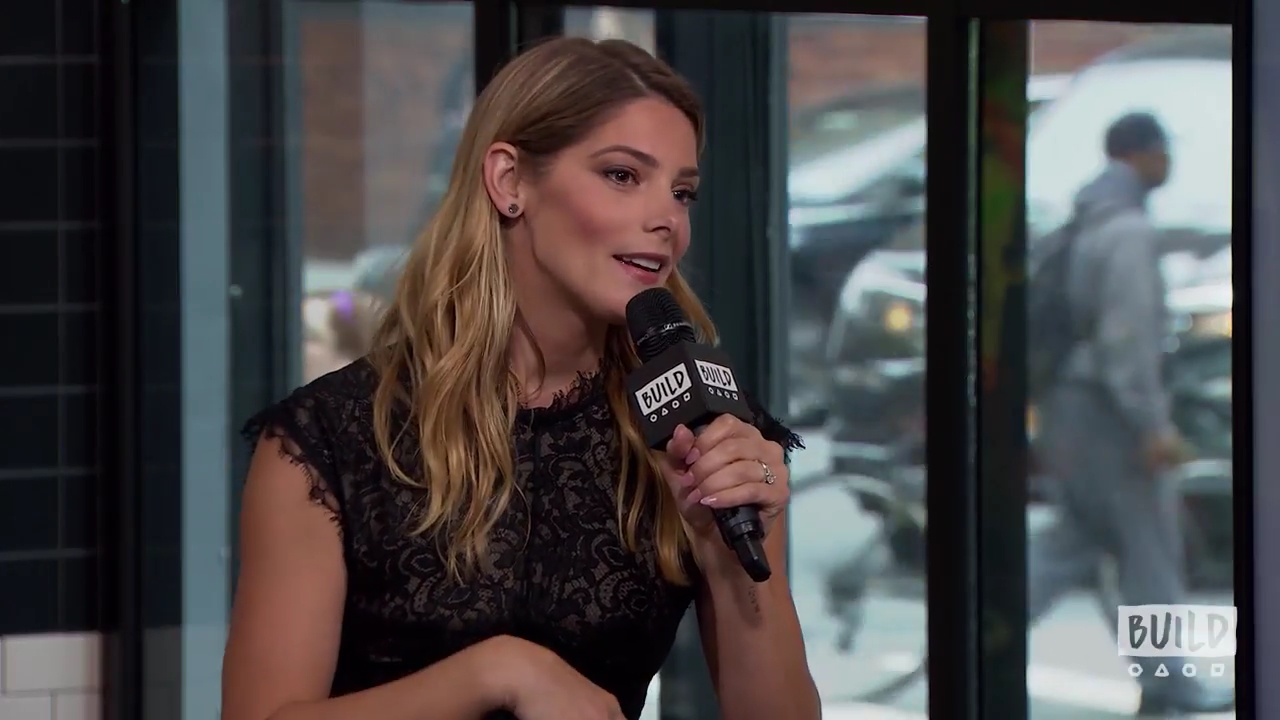 Ashley-Greene-dot-nl_2018AOLBuildSeries0593.jpg Ashley-Greene-dot-nl_2018AOLBuildSeries0593.jpg