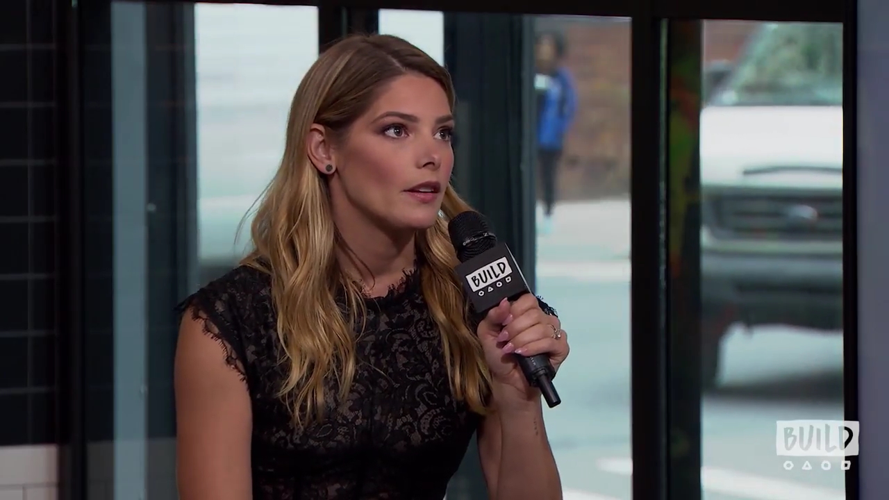 Ashley-Greene-dot-nl_2018AOLBuildSeries0769.jpg