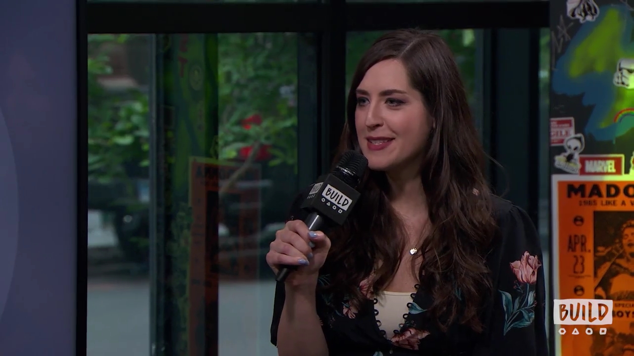 Ashley-Greene-dot-nl_2018AOLBuildSeries1191.jpg Ashley-Greene-dot-nl_2018AOLBuildSeries1191.jpg