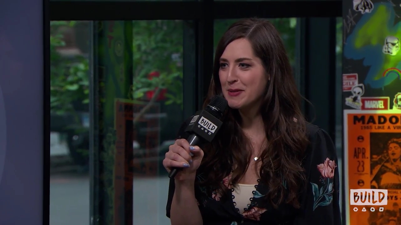 Ashley-Greene-dot-nl_2018AOLBuildSeries1192.jpg Ashley-Greene-dot-nl_2018AOLBuildSeries1192.jpg