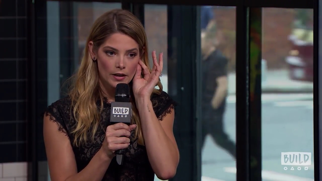 Ashley-Greene-dot-nl_2018AOLBuildSeries1680.jpg Ashley-Greene-dot-nl_2018AOLBuildSeries1680.jpg